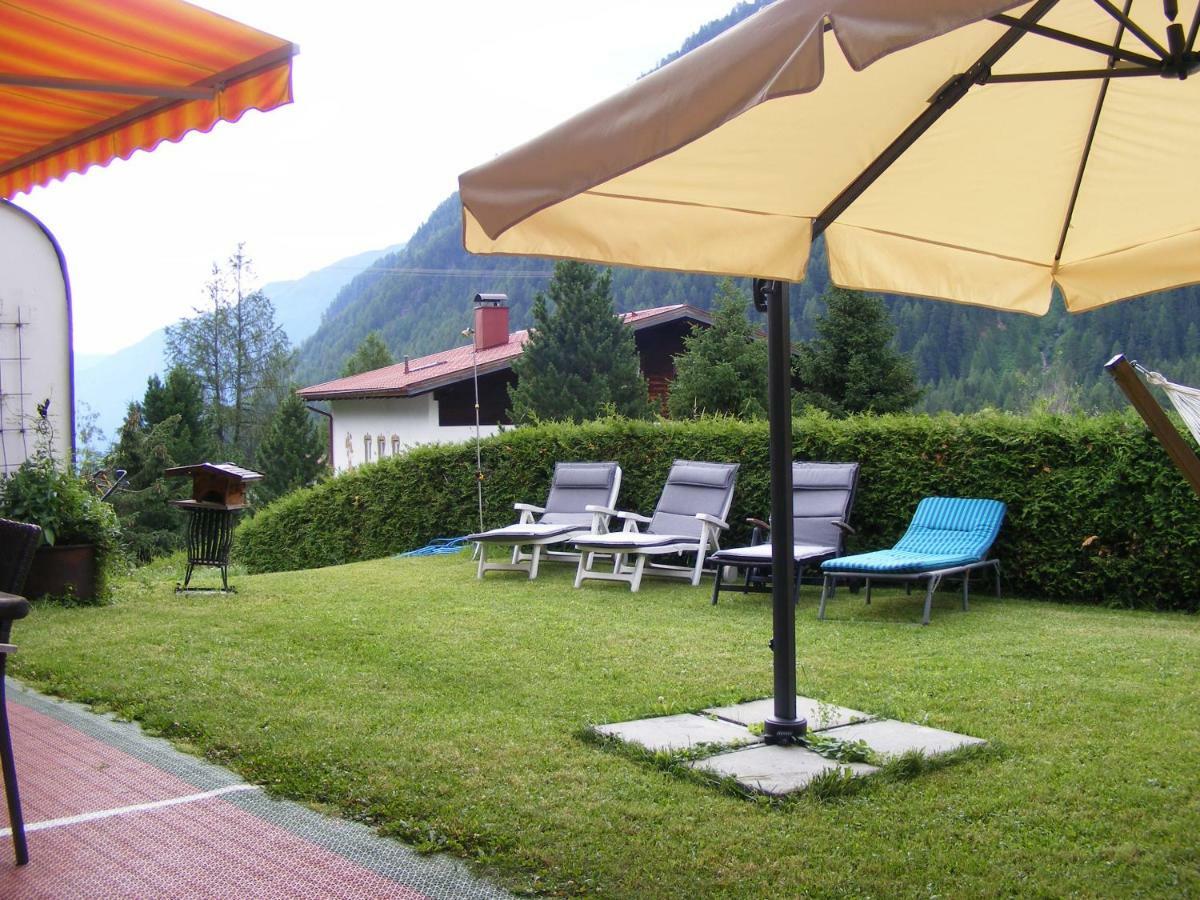 Pension Praxmarer Sankt Sigmund im Sellrain Bagian luar foto